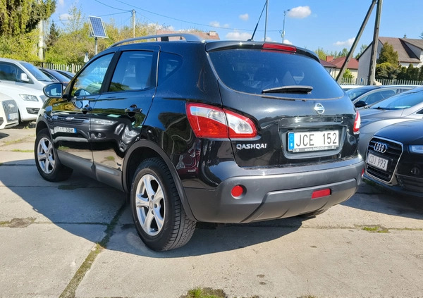 Nissan Qashqai cena 23999 przebieg: 277523, rok produkcji 2010 z Tolkmicko małe 121